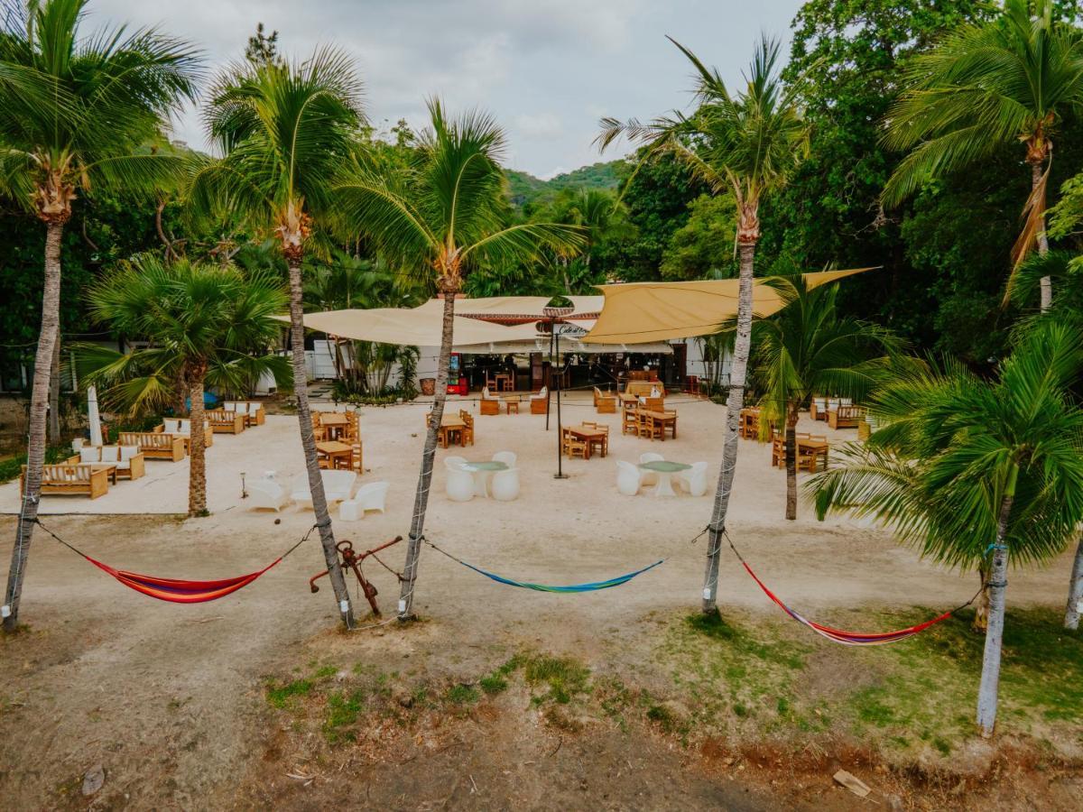Cafe De Playa Beach Front Hotel โกโก ภายนอก รูปภาพ