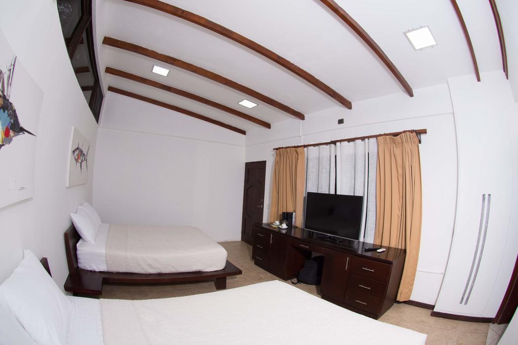 Cafe De Playa Beach Front Hotel โกโก ภายนอก รูปภาพ