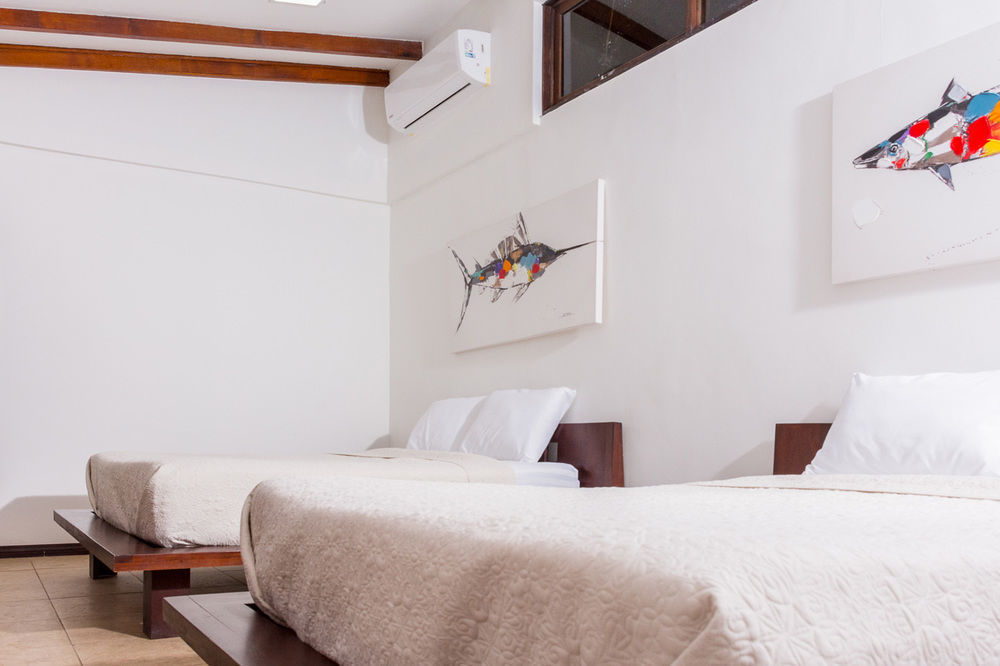 Cafe De Playa Beach Front Hotel โกโก ภายนอก รูปภาพ